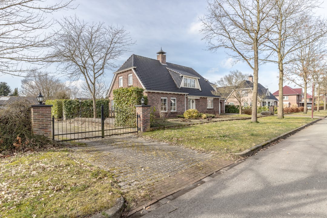 Photo 52 of Kloostergang 91