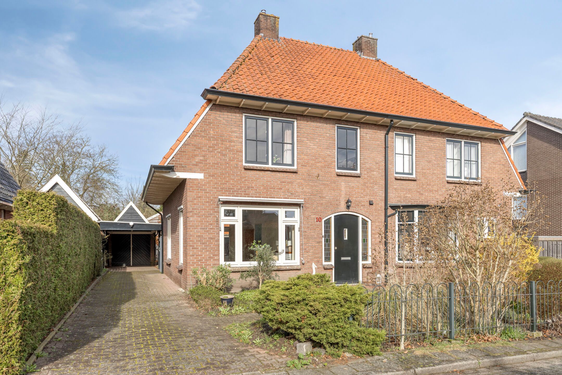 Buying a house in The Netherlands., Frankenlaan 10