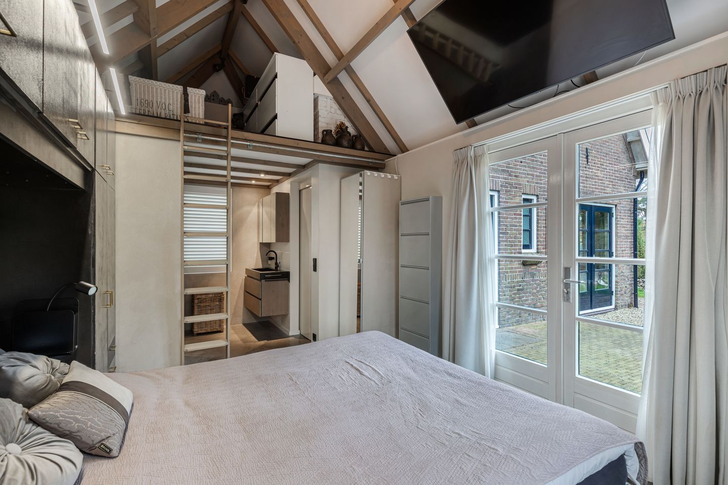 Photo 19 of Haardstedelaan 11