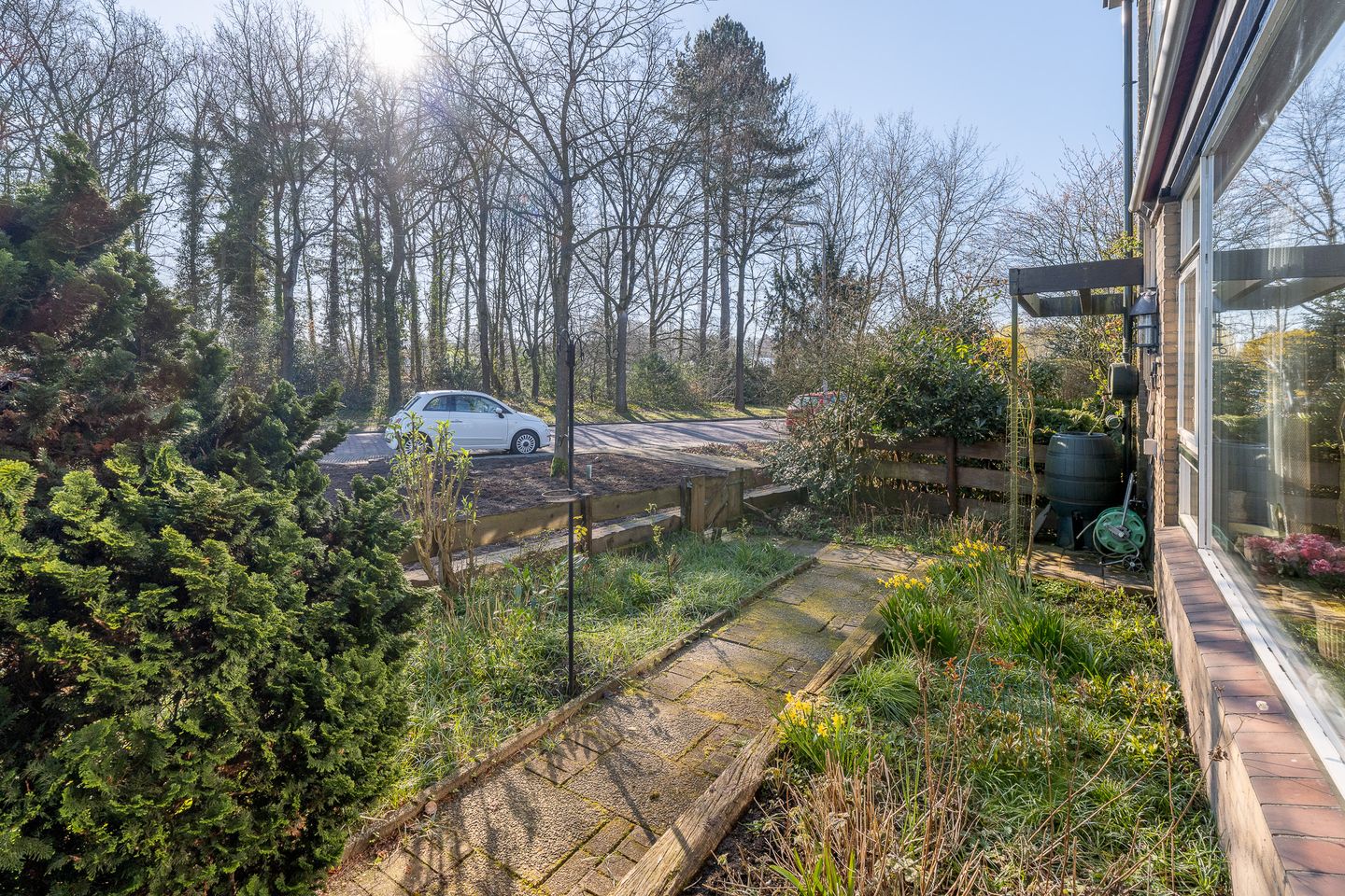 Spacious corner house with 4 bedrooms in child-friendly Laren — 27