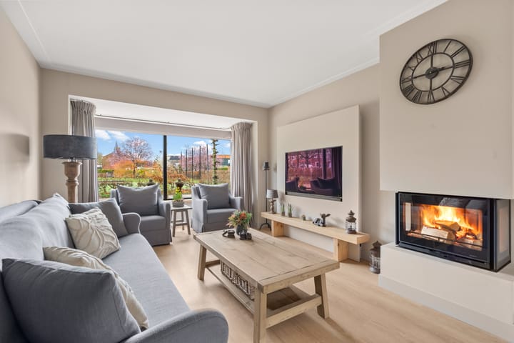 Photo 4 of Wethouder van Rooijenweg 19