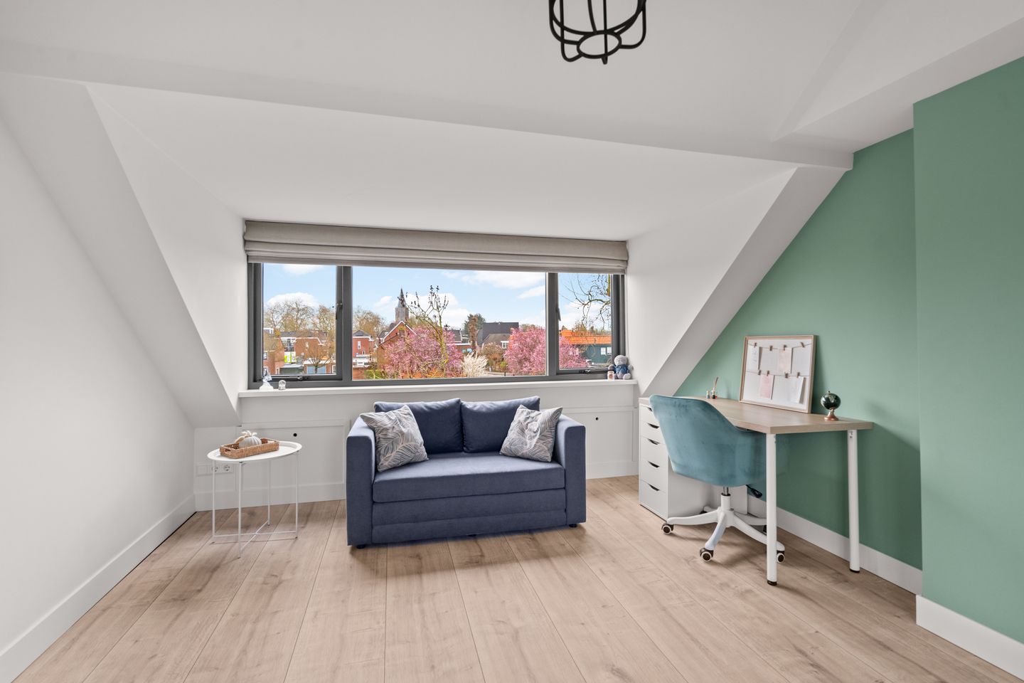 Foto 40 van Wethouder van Rooijenweg 19