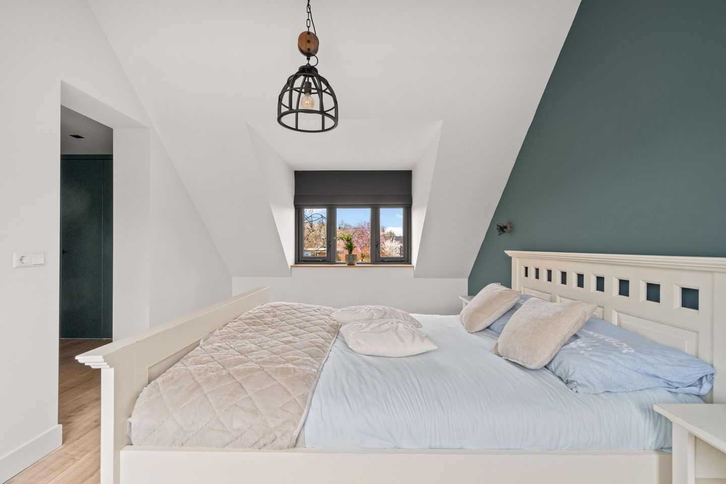 Foto 44 van Wethouder van Rooijenweg 19