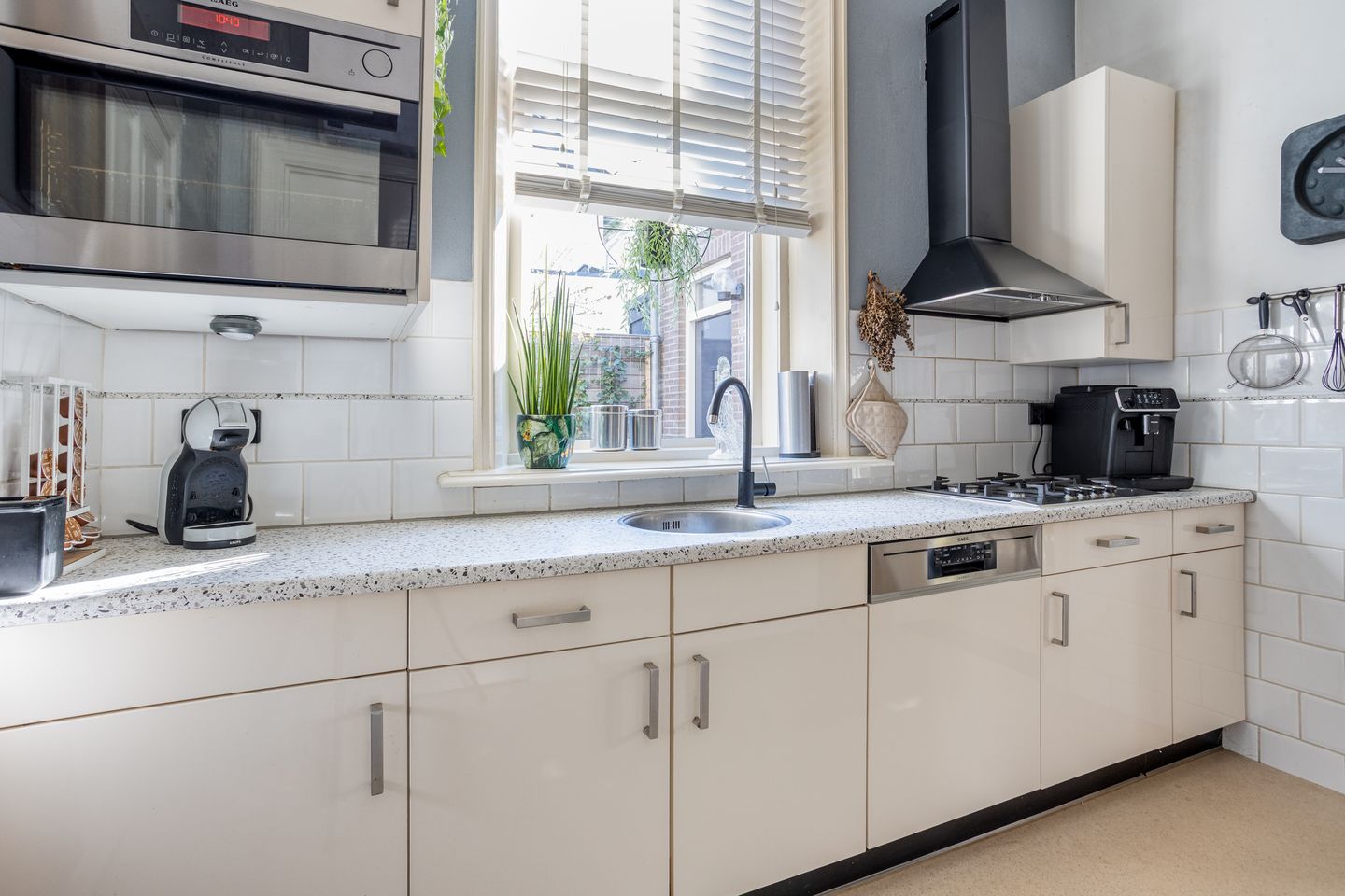 Photo 10 of Rijnstraat 23