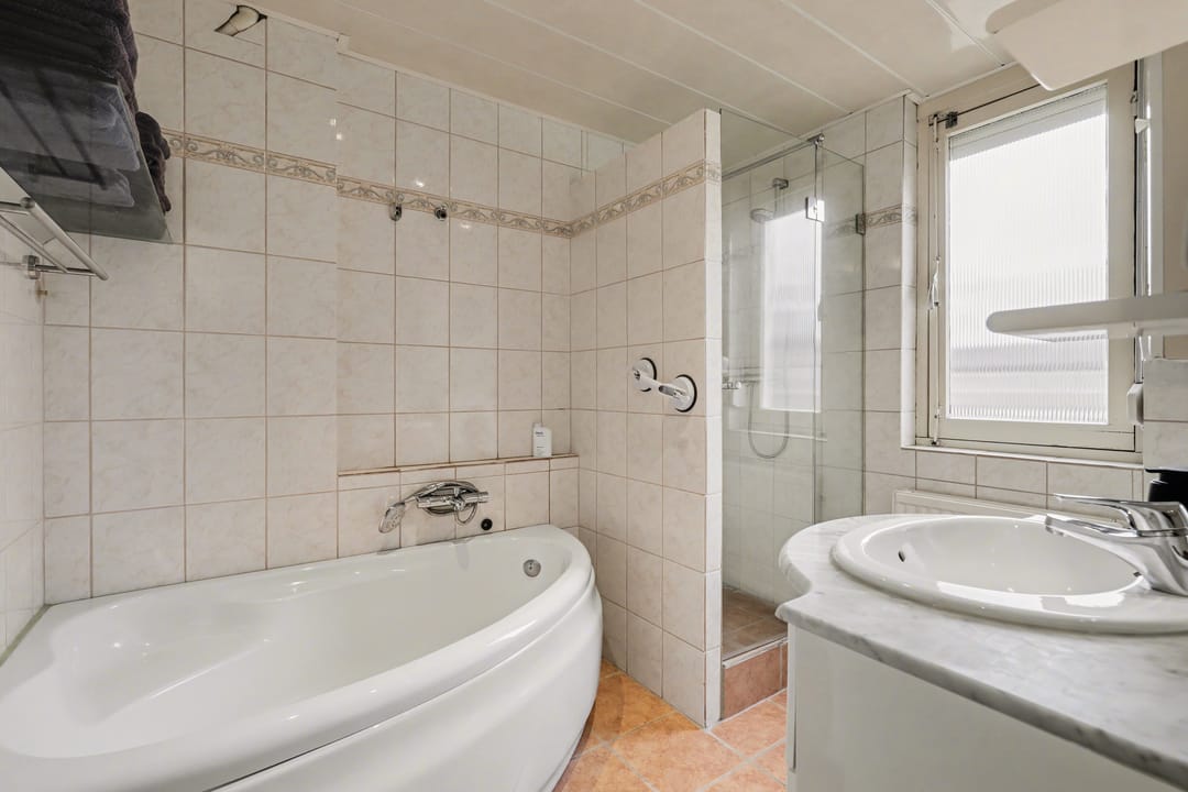 Foto 16 van Pater Beekerplein 14