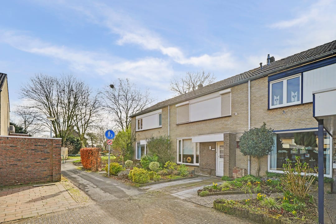 Foto 22 van Pater Beekerplein 14