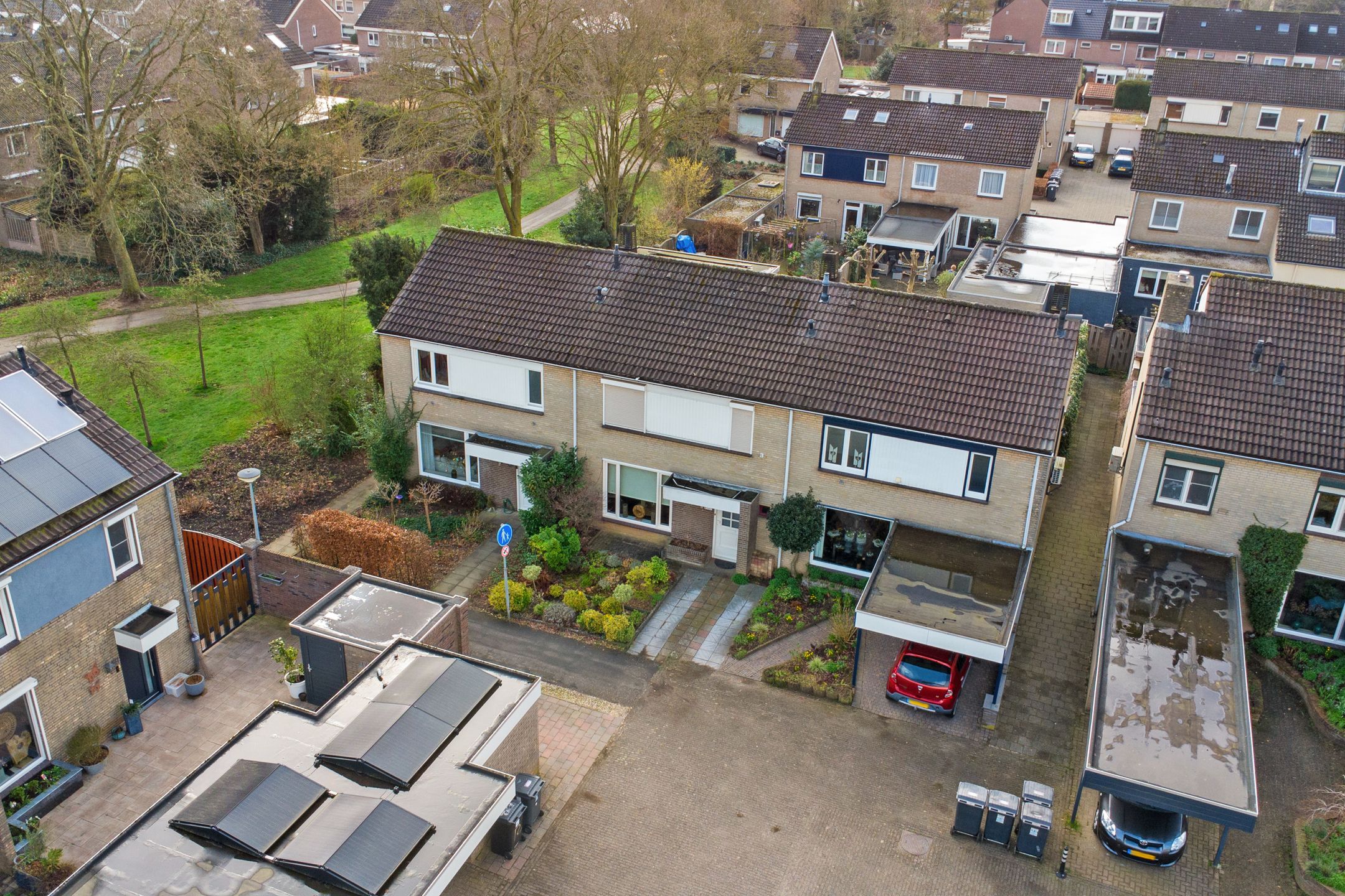 Foto 24 van Pater Beekerplein 14