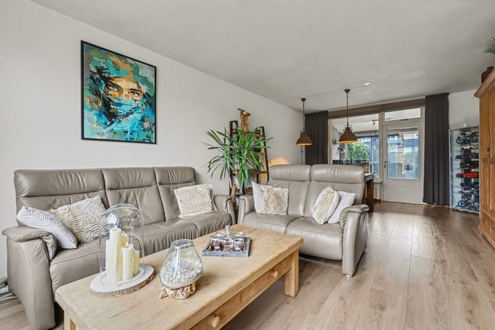 Foto 3 van Pater Beekerplein 14