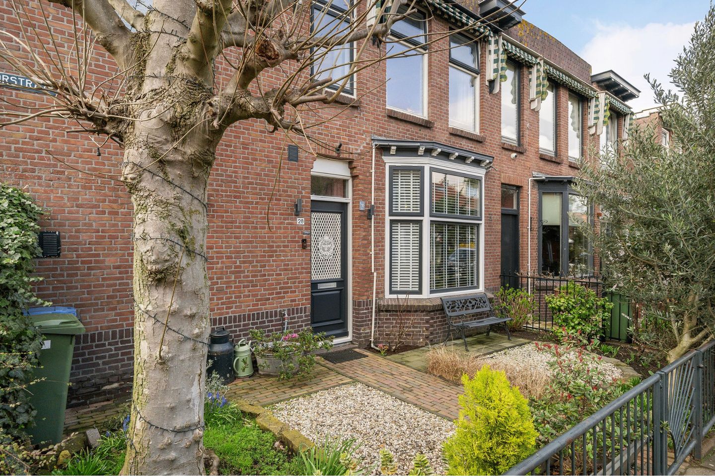 Photo 29 of Voorstraat 28