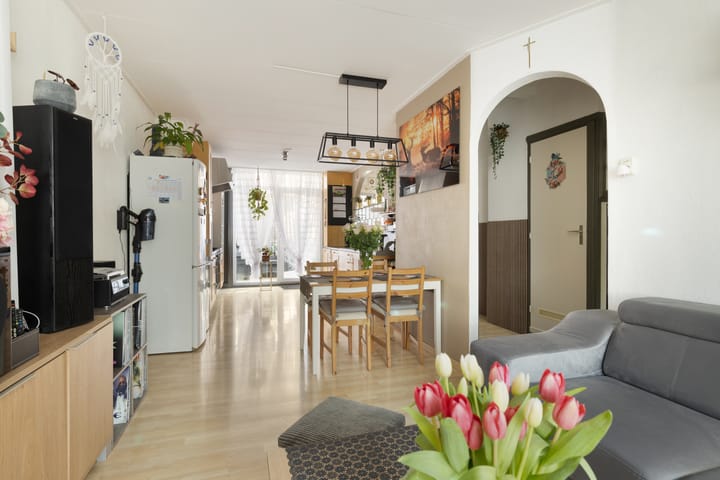 Photo 3 of Buys Ballotsingel 25-A