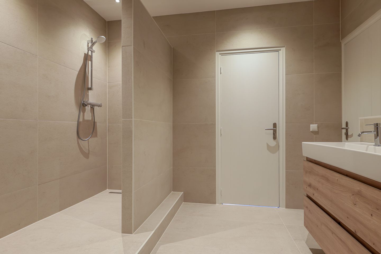 Photo 14 of Zuiddijk 169-A