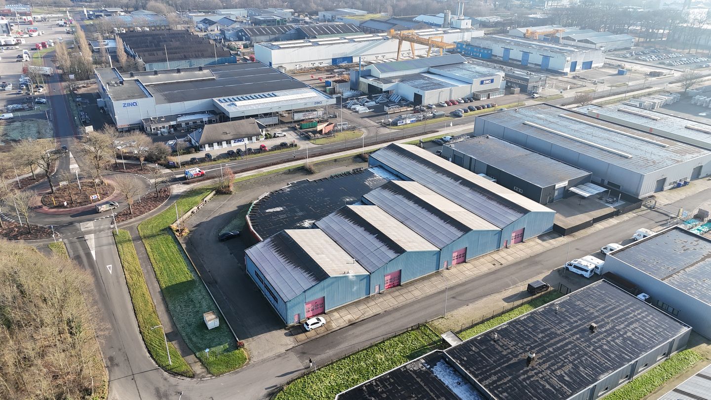 View photo 2 of De Velden 1