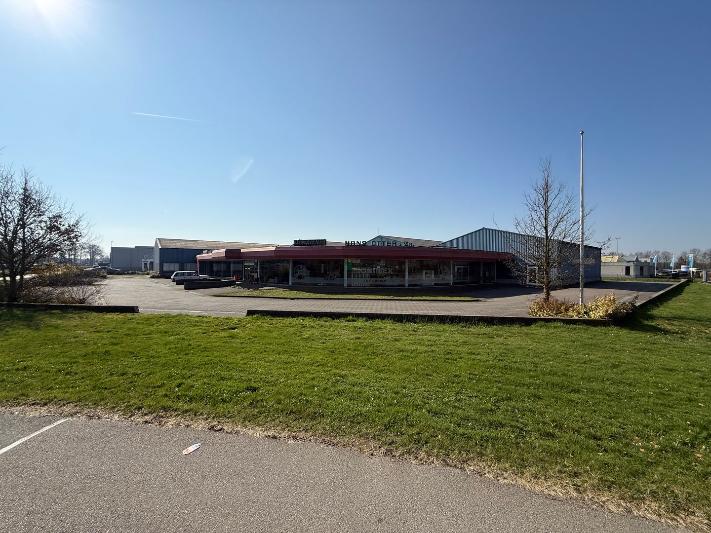 View photo 5 of De Velden 1