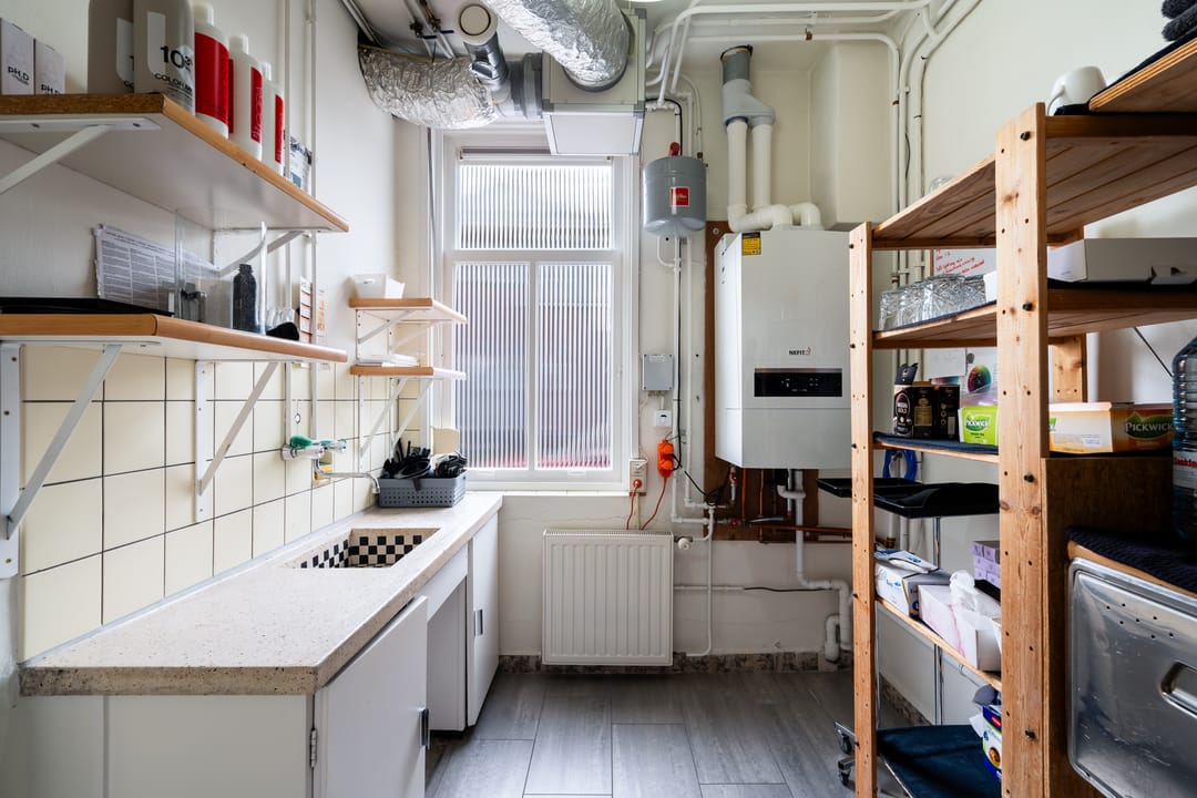 Spacious semi-detached property with residential and commercial potential in Pijnacker center — 12