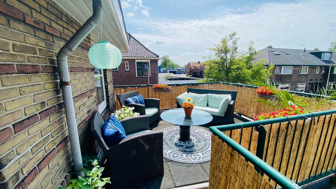 Spacious semi-detached property with residential and commercial potential in Pijnacker center — 30