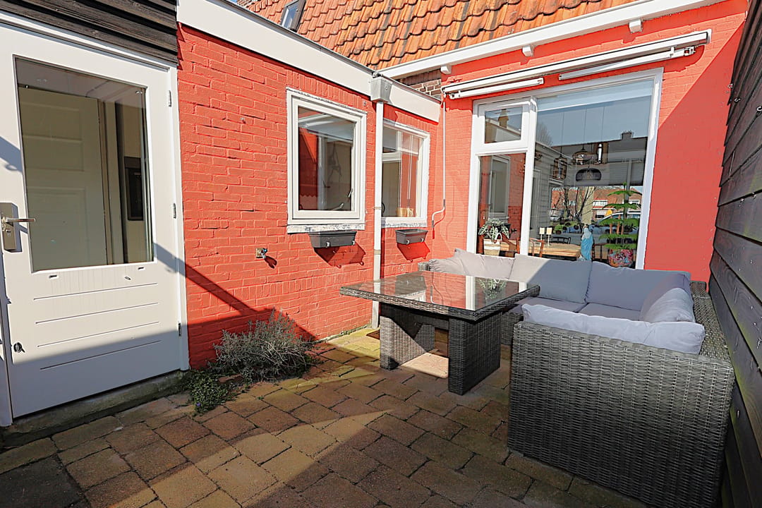 Photo 28 of Monnikstraat 13