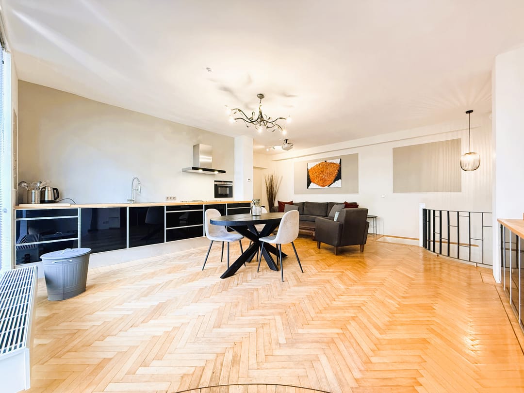 Foto 2 van Warmondstraat 141