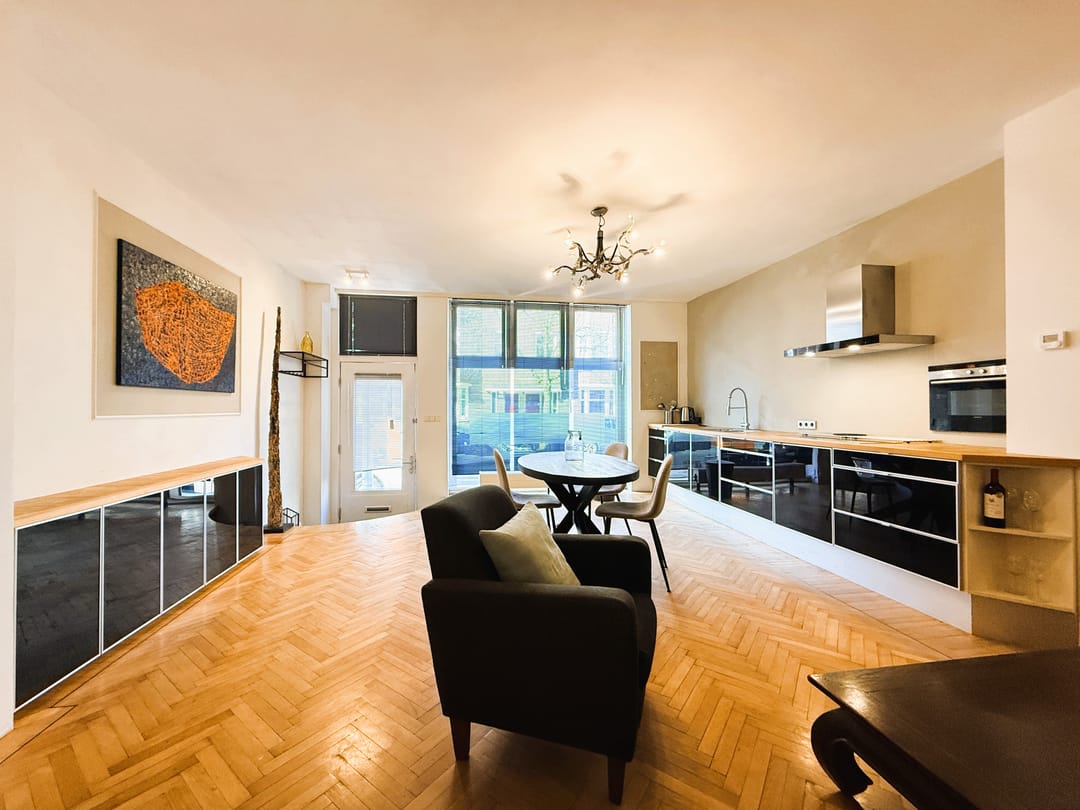 Foto 7 van Warmondstraat 141