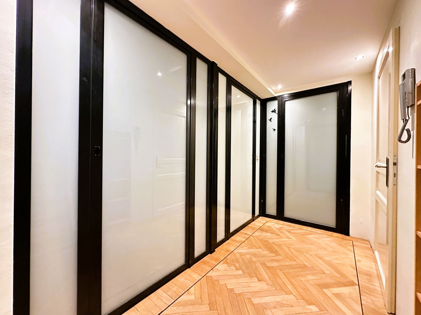 Foto 10 van Warmondstraat 141