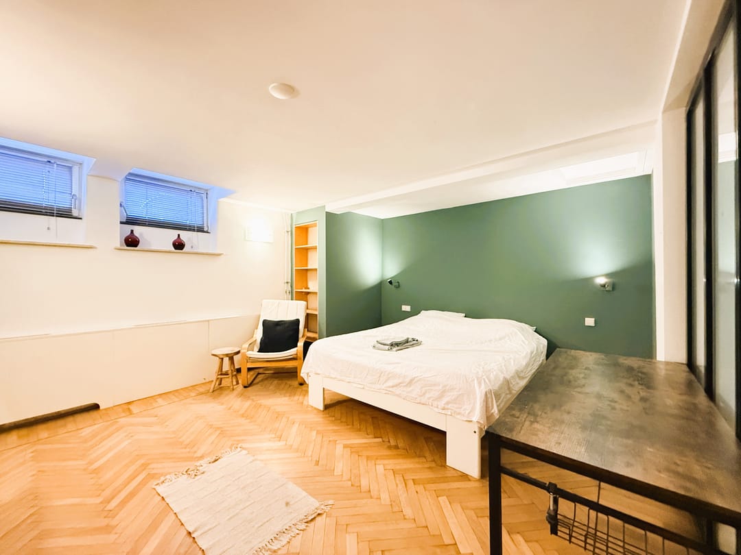 Foto 11 van Warmondstraat 141