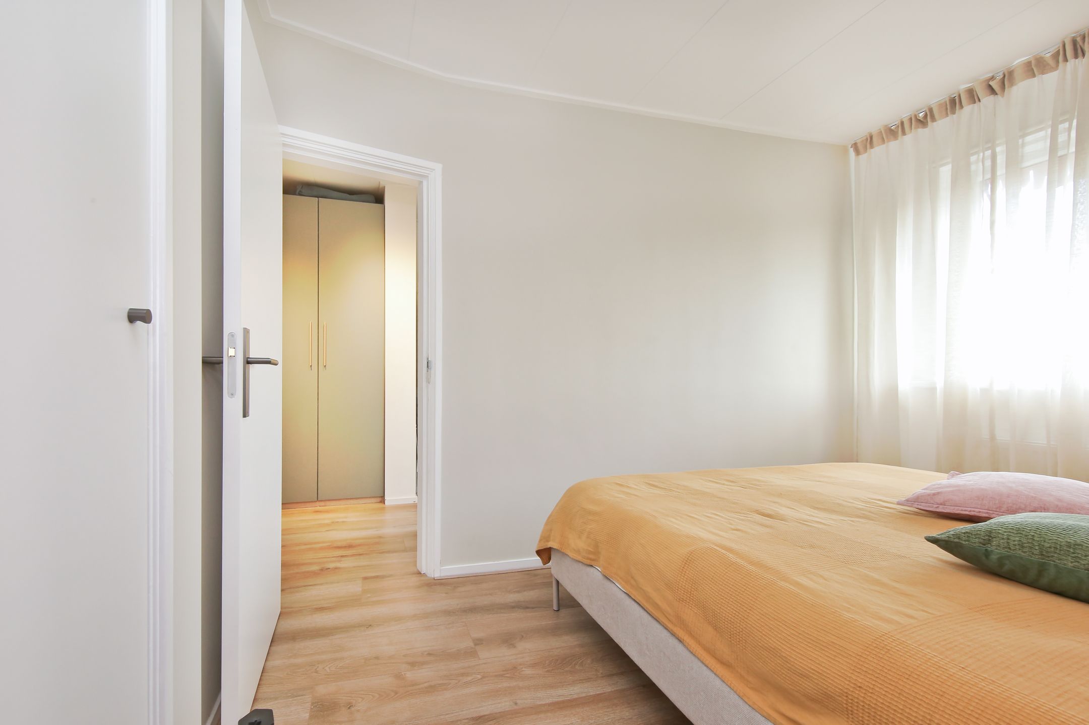 Photo 33 of IJtochtkade 42