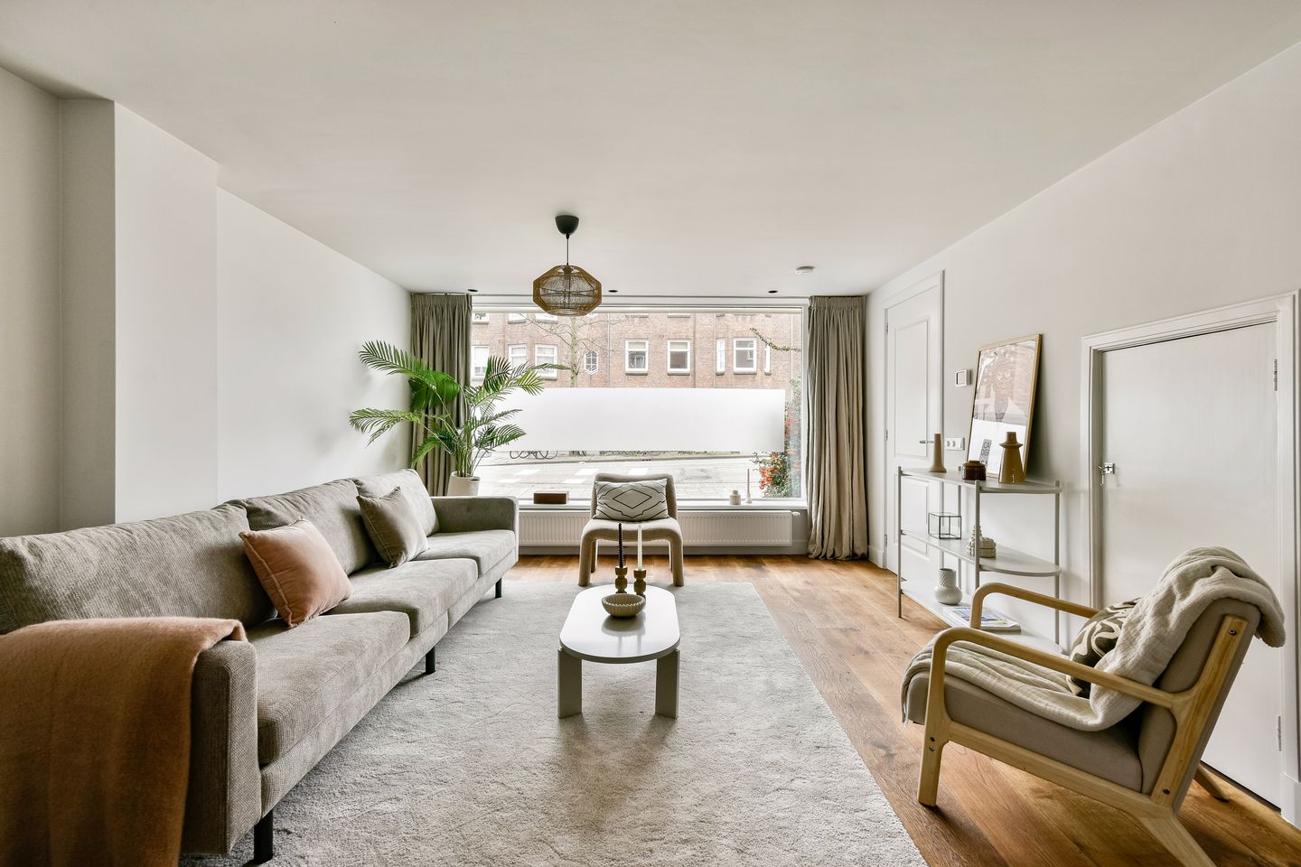 Foto 5 van Van Hilligaertstraat 3-H