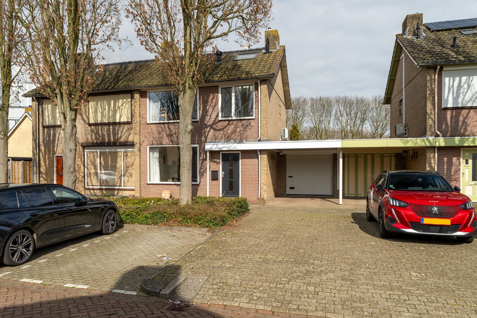 Buying a house in The Netherlands., Karel V Laan 97