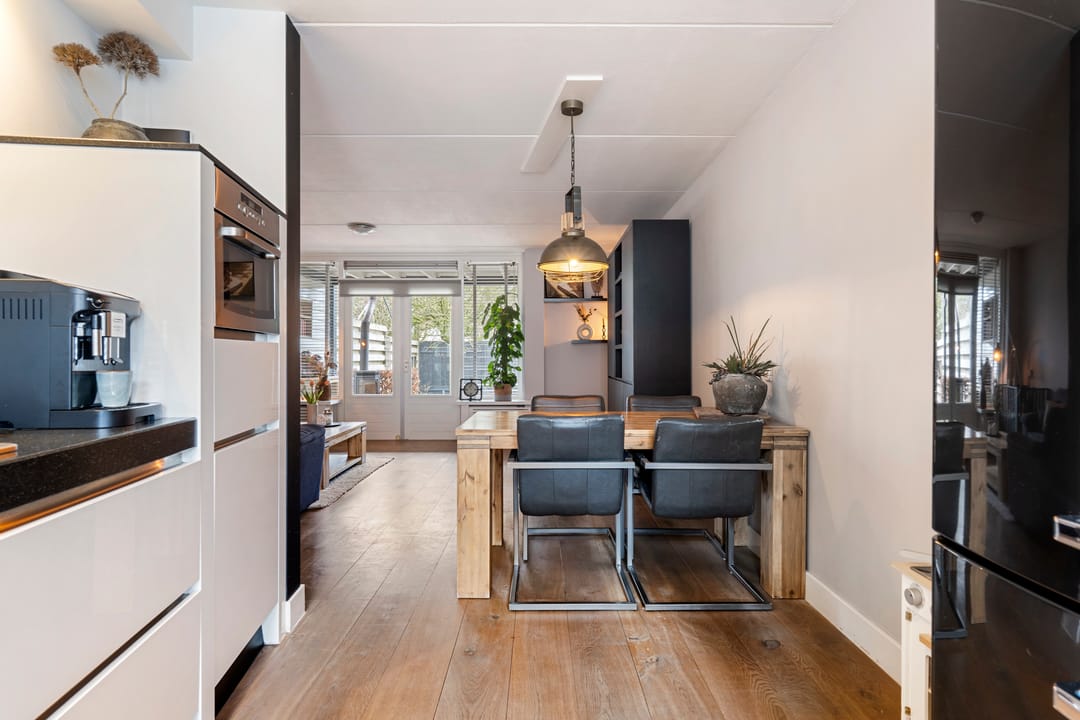 Photo 16 of Dr. A. Kuyperstraat 5