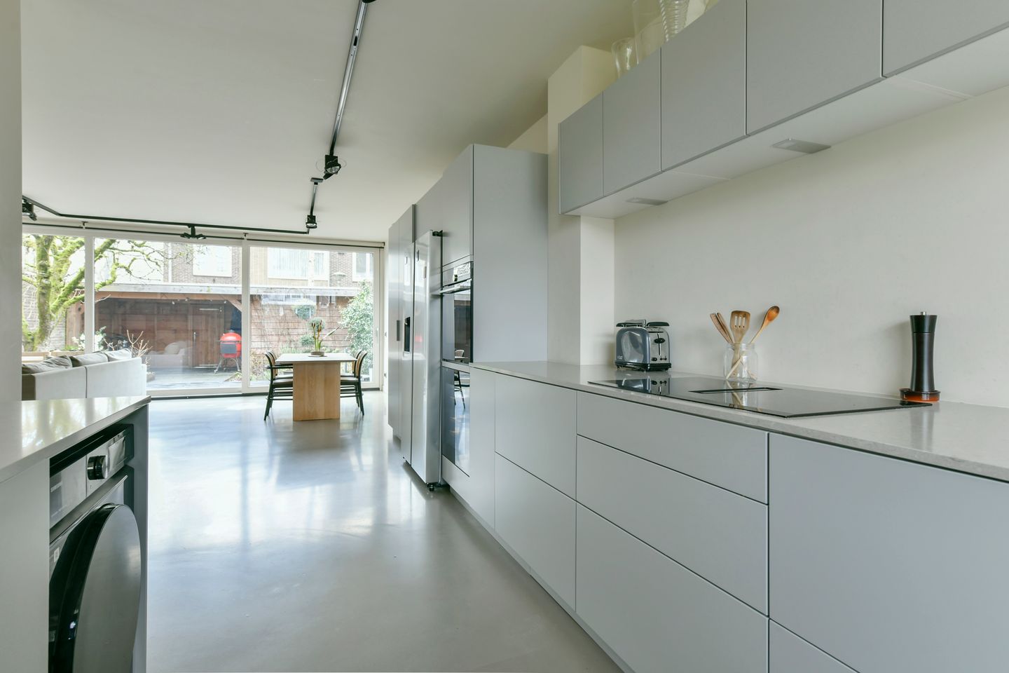 Modern corner house in Amsterdam South with garden on the south — 13