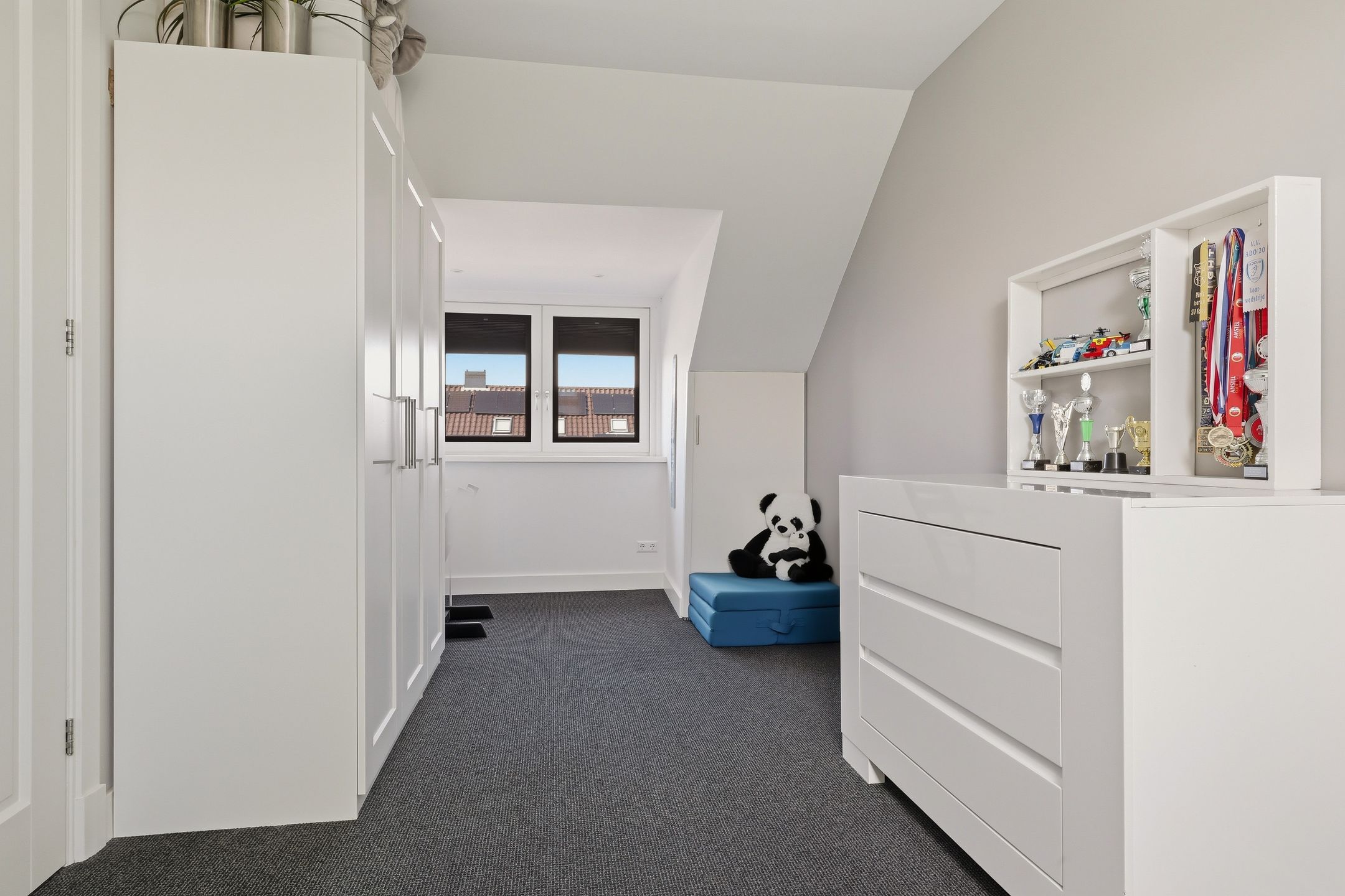 Foto 45 van Isa van Eeghenlaan 7