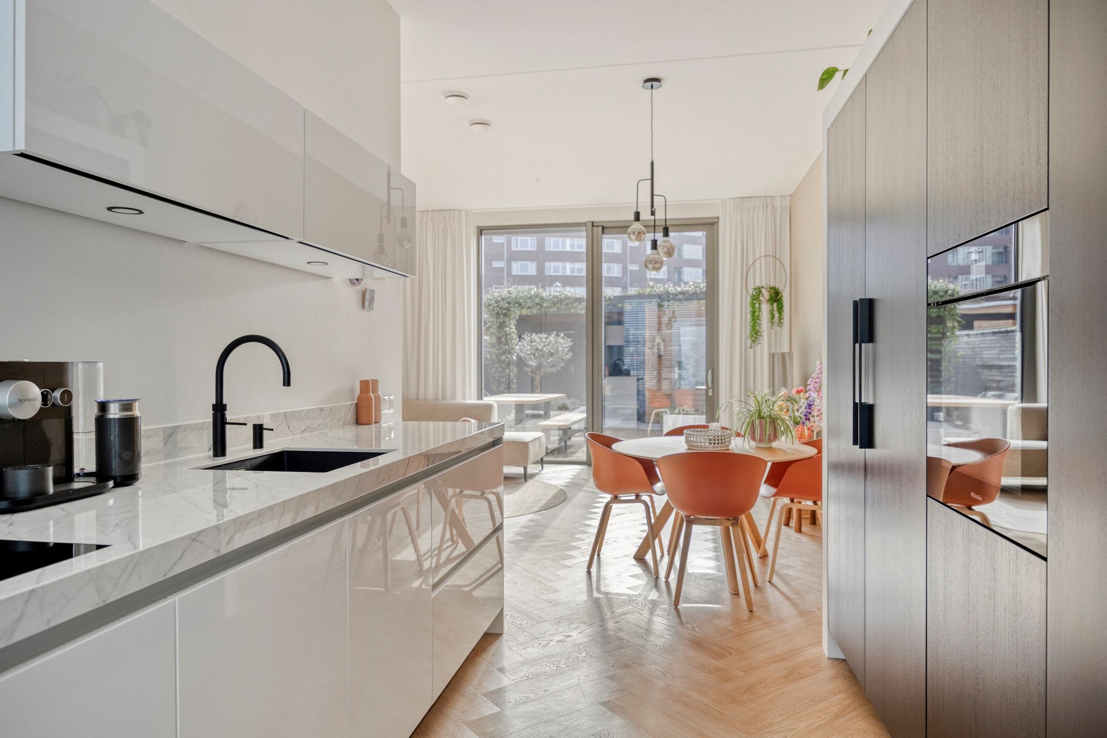 Photo 18 of Euryzaplein 6