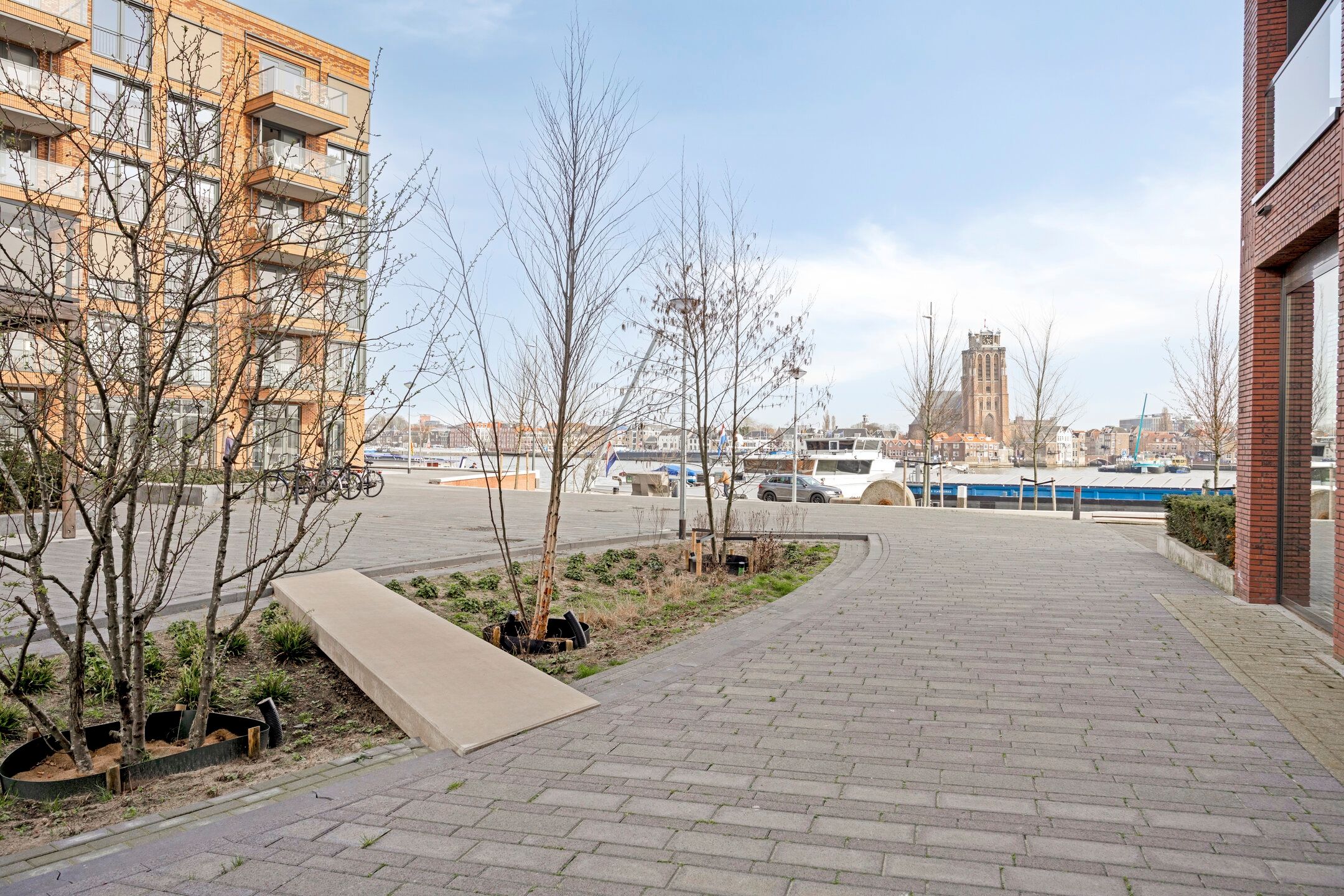 Modern move-in ready townhouse with luxury finish and private parking — 55
