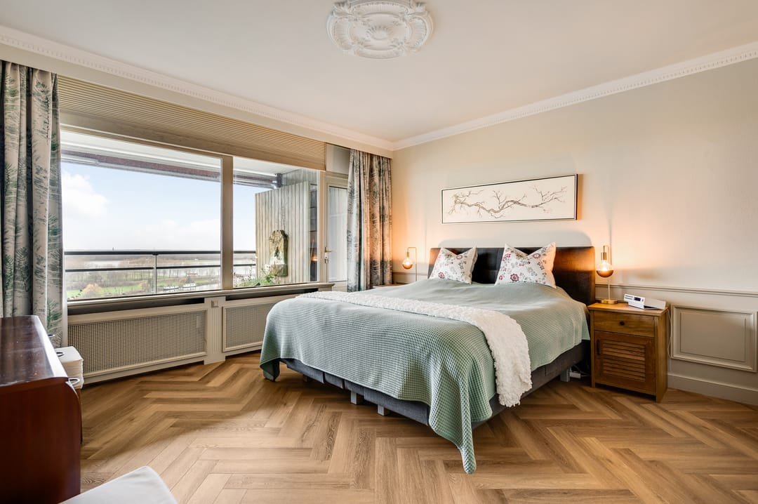 Photo 13 of Arlo 141