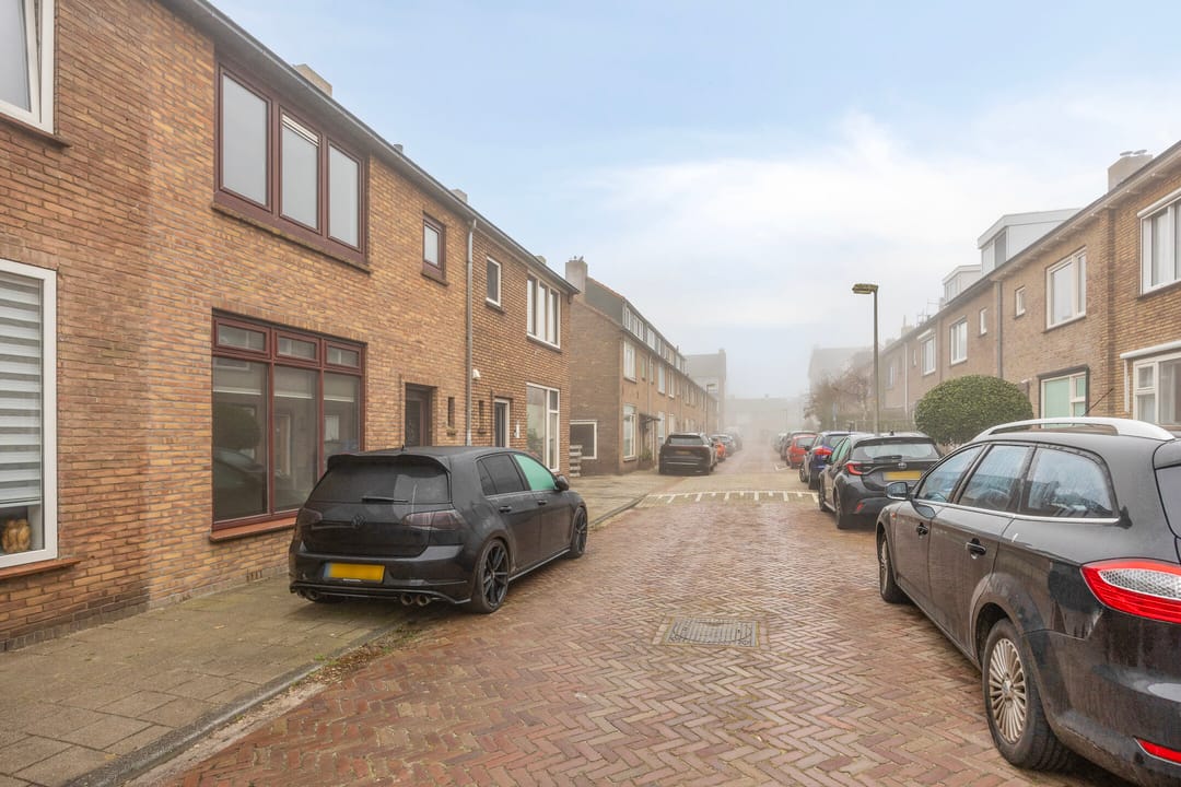 Photo 23 of Joris van Spilbergenstraat 22