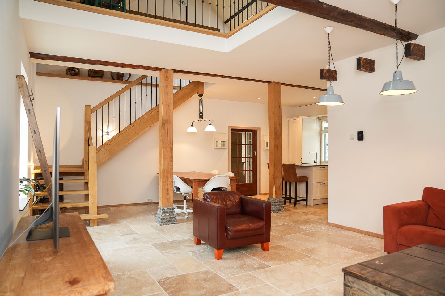 Foto 10 van Teisterbandstraat 61