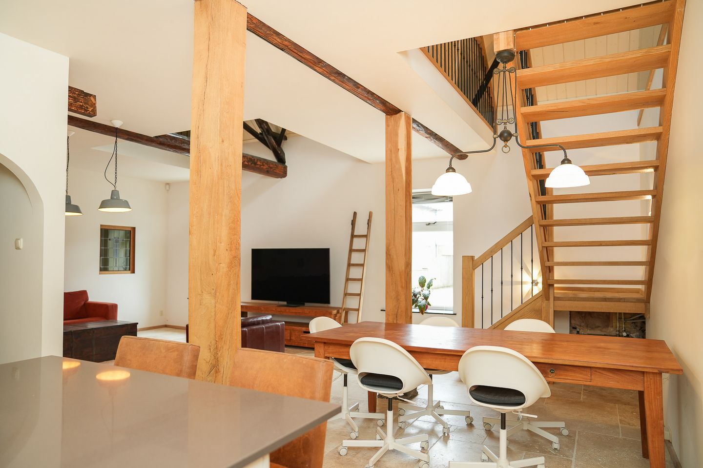 Foto 20 van Teisterbandstraat 61