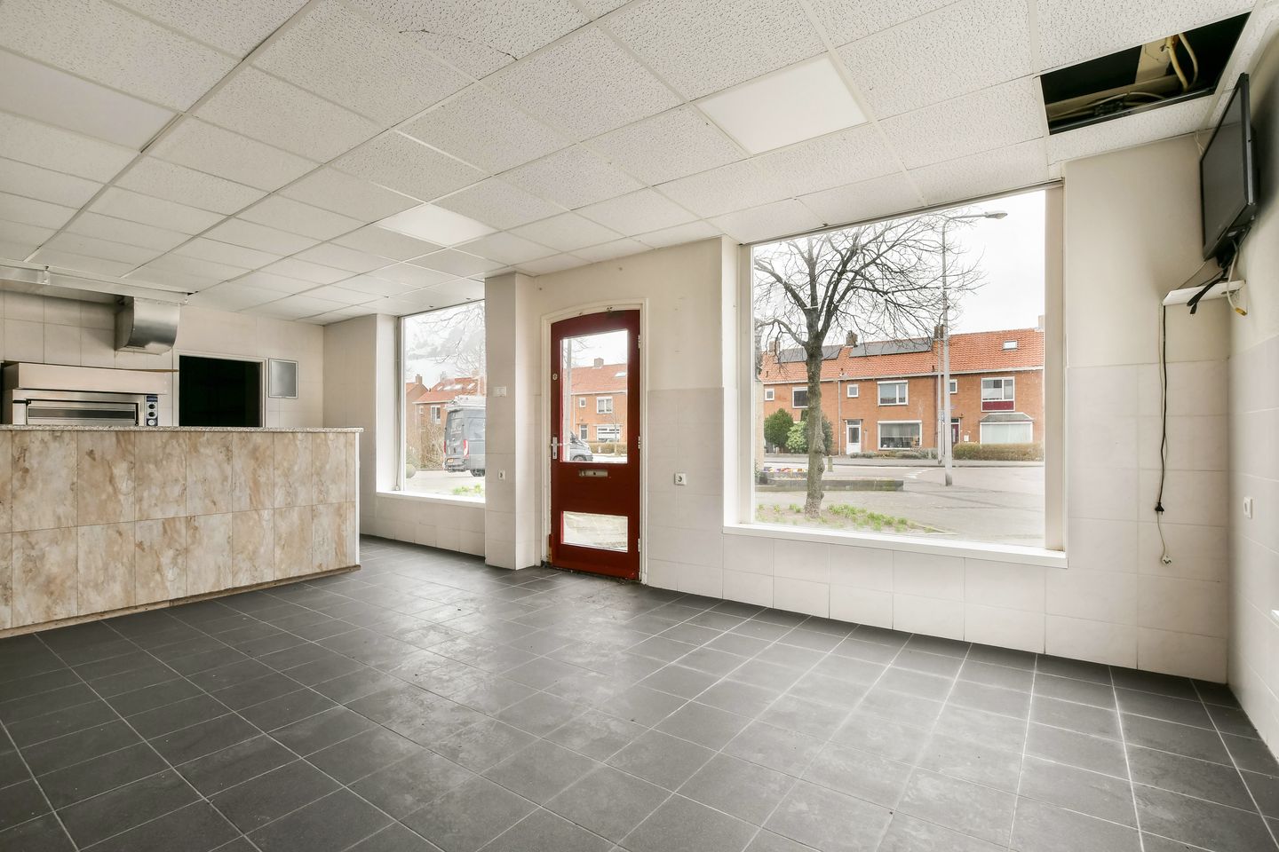 Bekijk foto 3 van Larixlaan 2