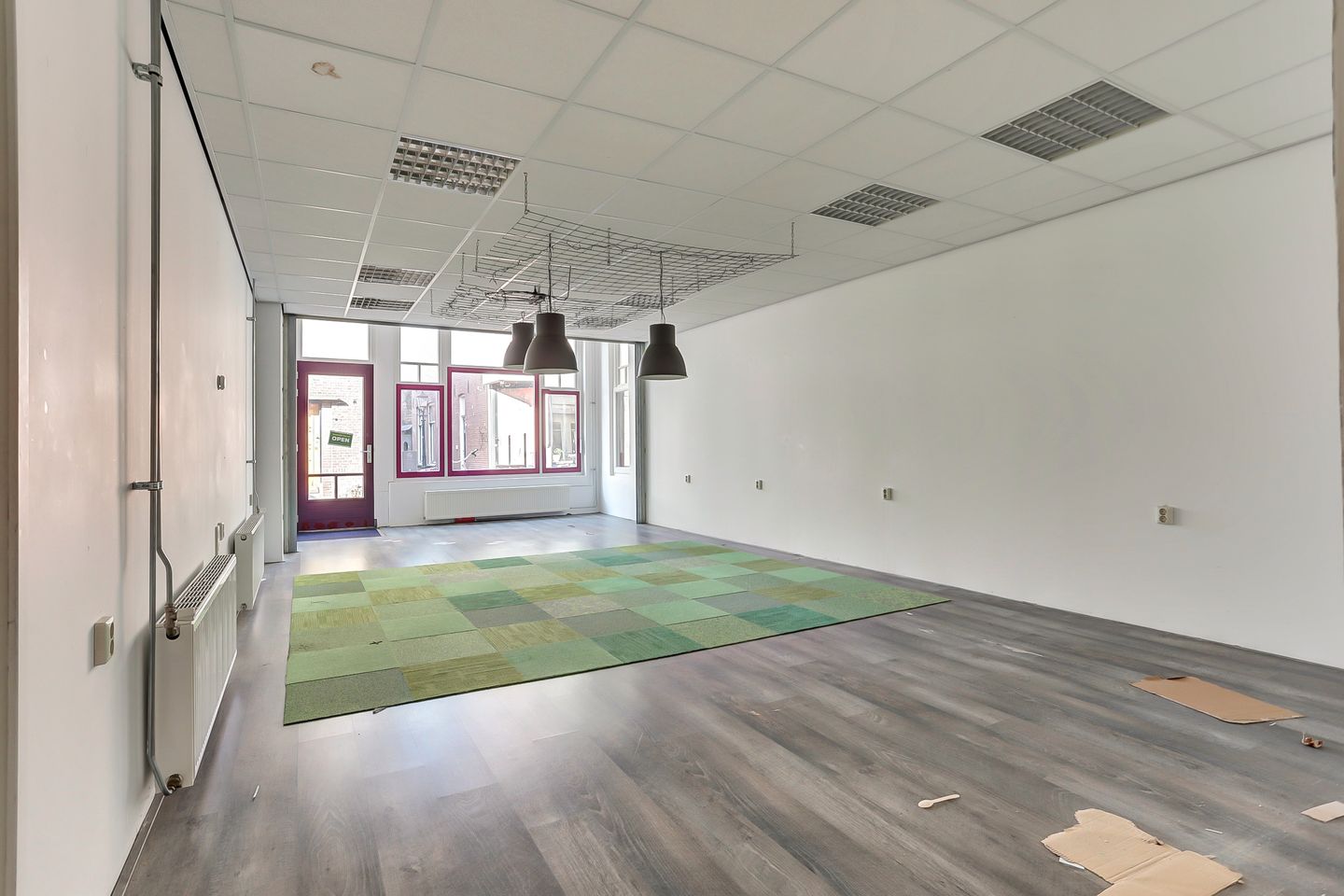 View photo 3 of Hoogstraat 144