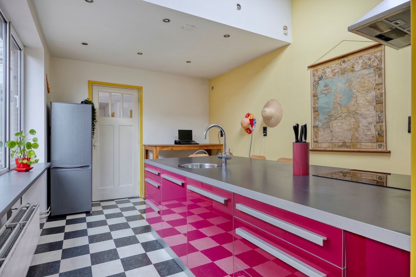 Foto 14 van Oranjeplein 39