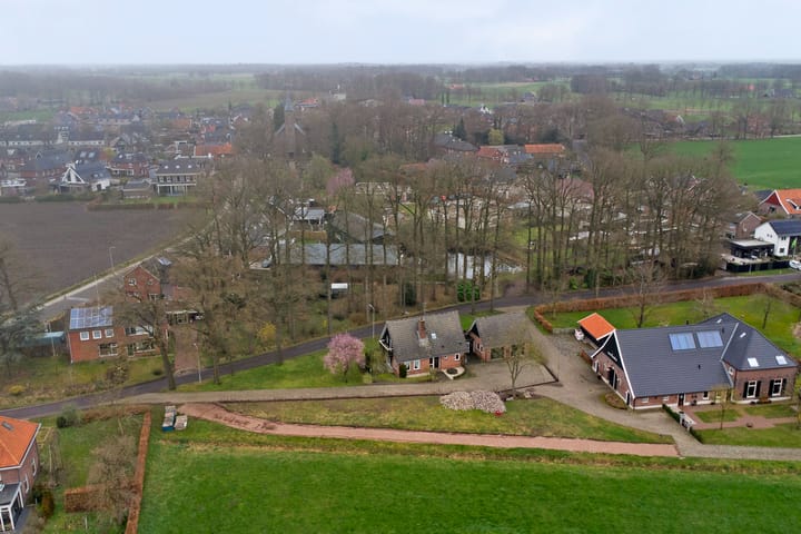 Foto 4 van Van Eerdenweg 6