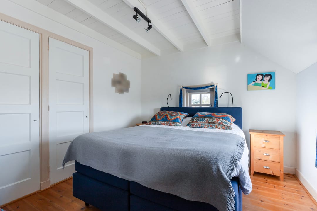 Photo 23 of Roemer 8