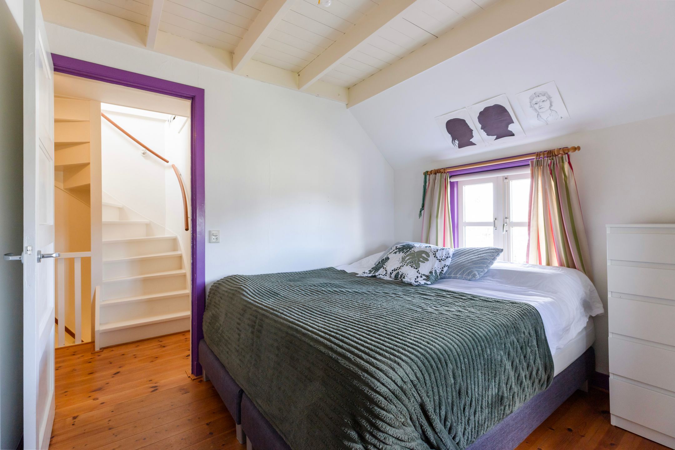 Photo 33 of Roemer 8