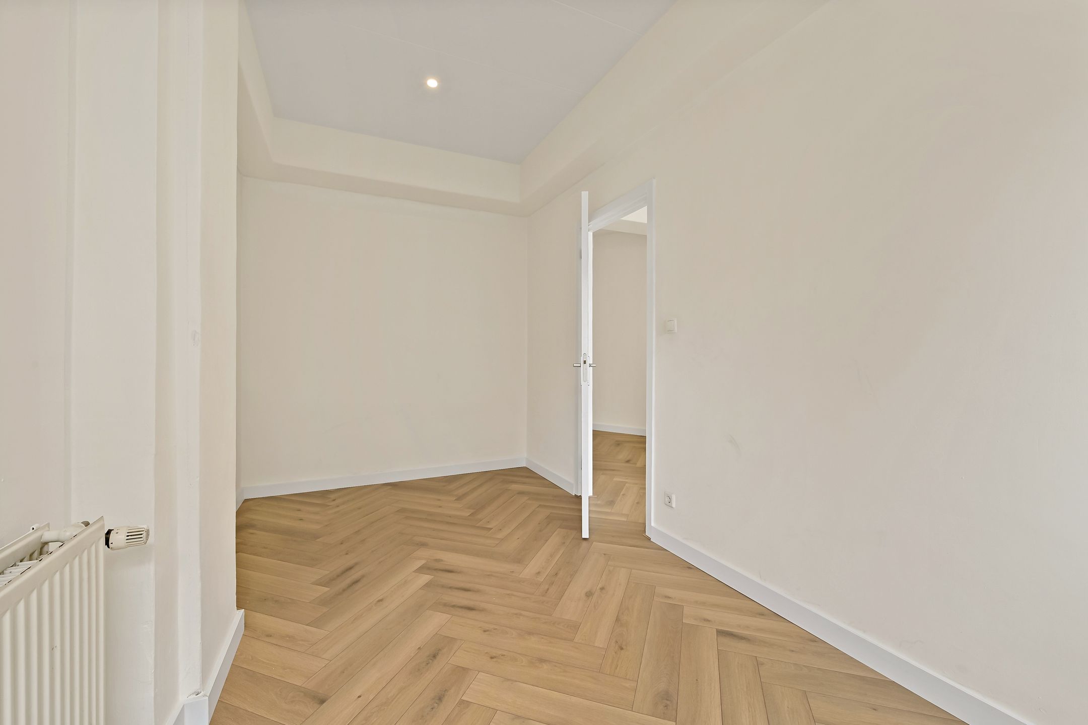 Foto 18 van Van der Wyckstraat 10-A