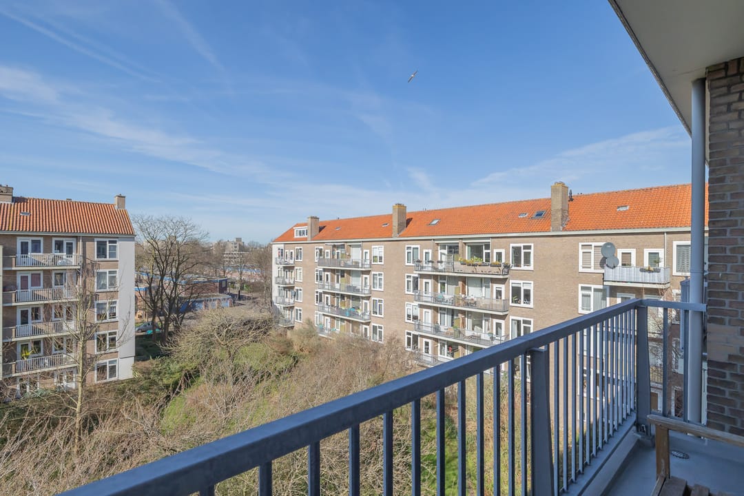 Photo 23 of Jacques Veltmanstraat 40-3