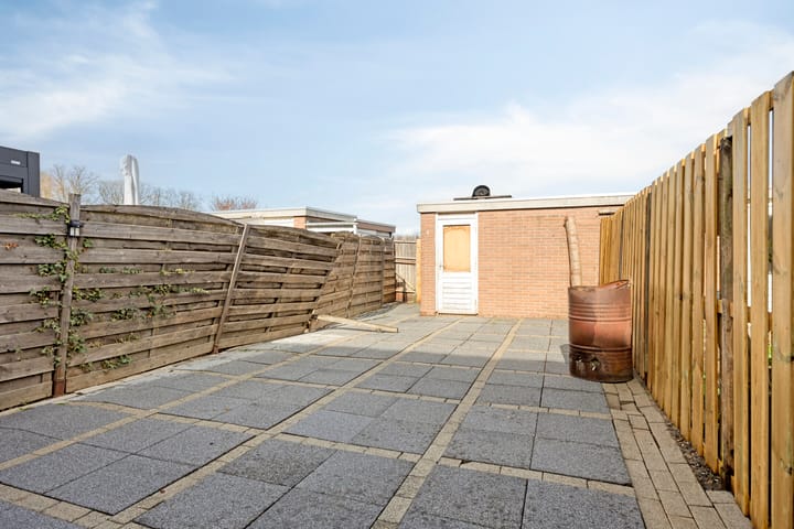 Photo 4 of Hendrik van Veldekestraat 79