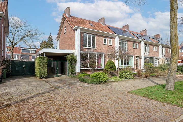 St Claralaan 8 main image