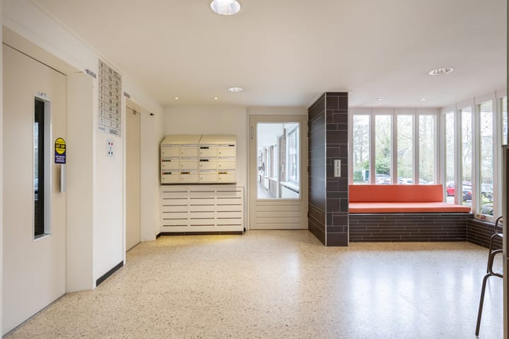 Photo 5 of Biltstein 40