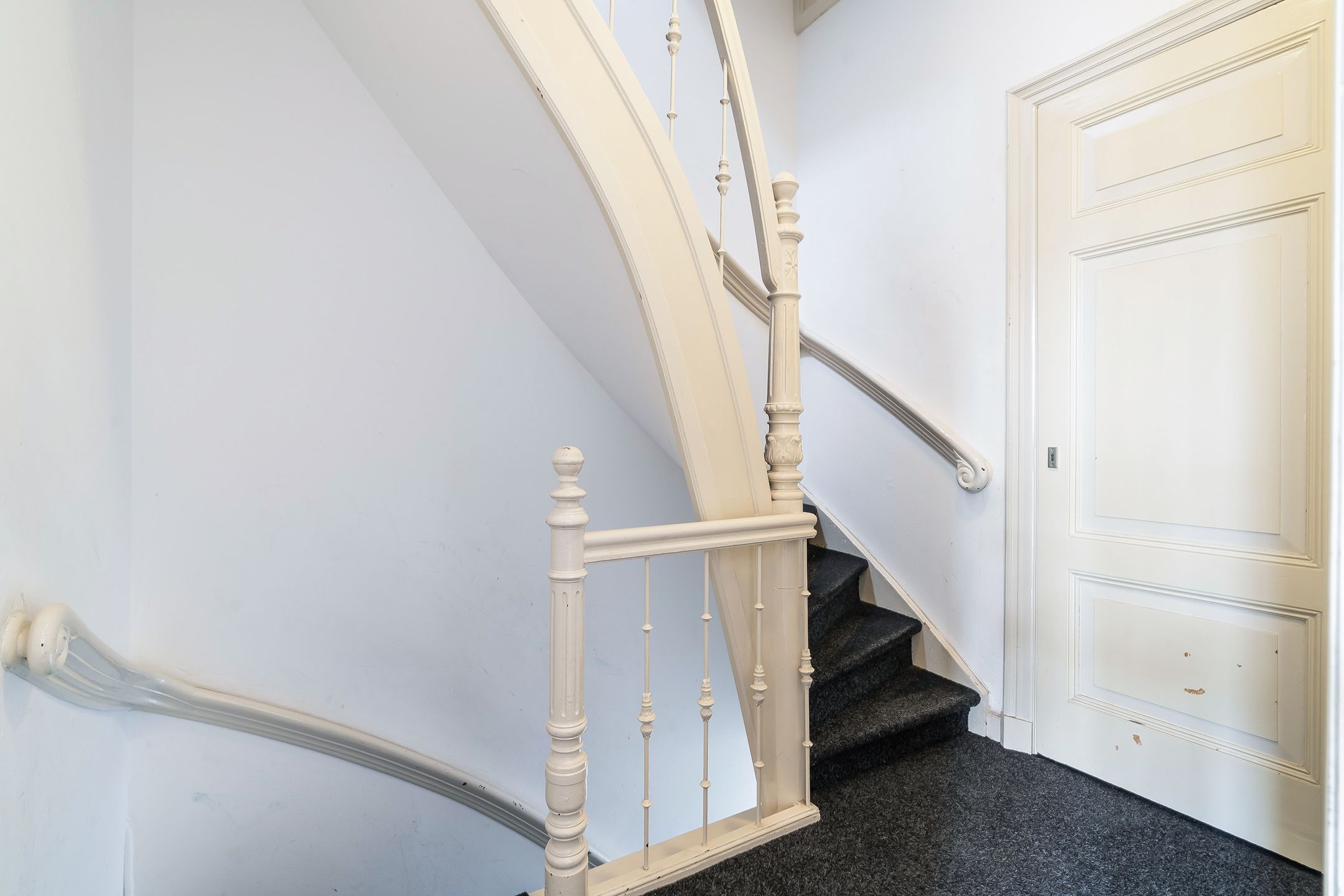 Foto 6 van Annastraat 8