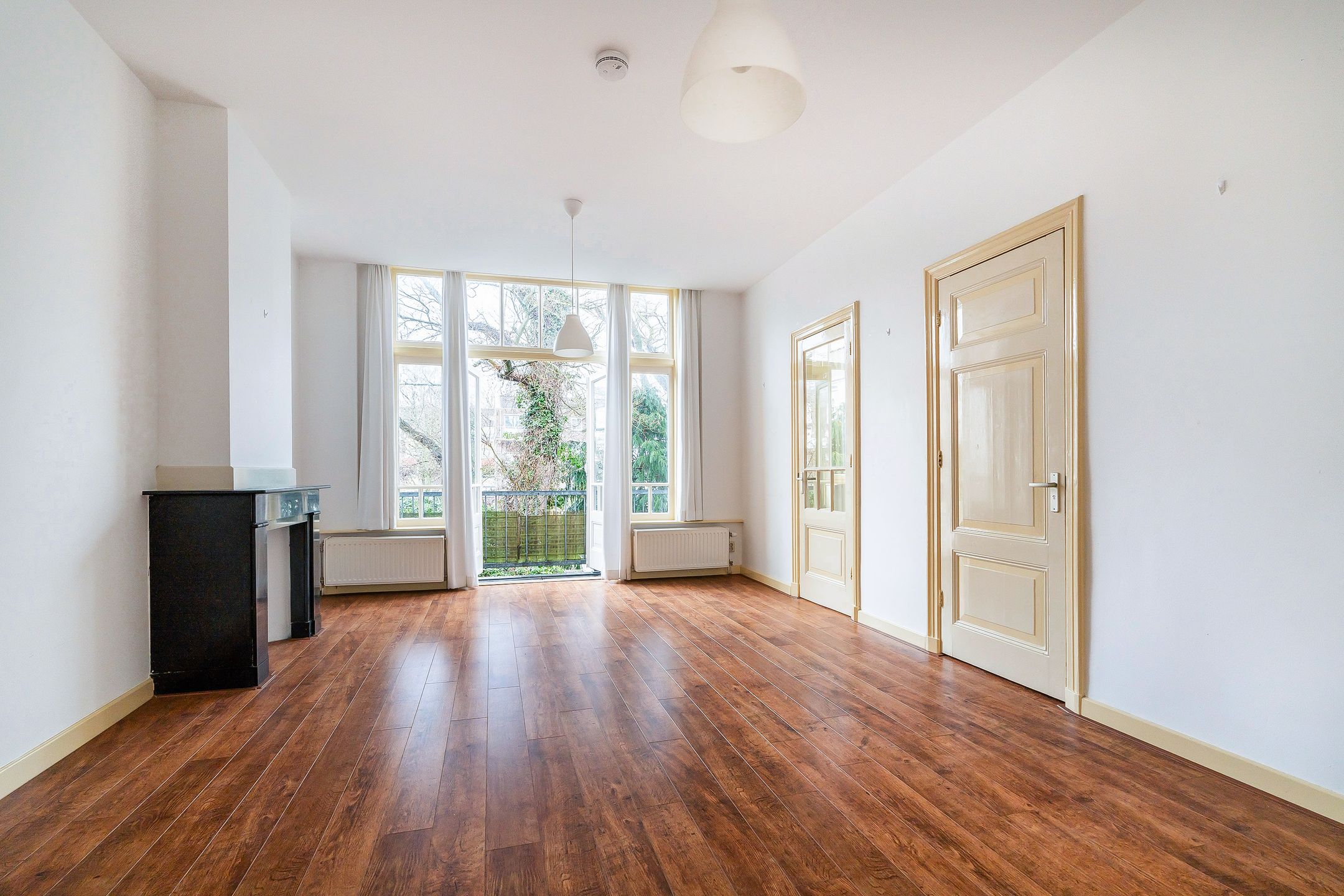 Foto 9 van Annastraat 8