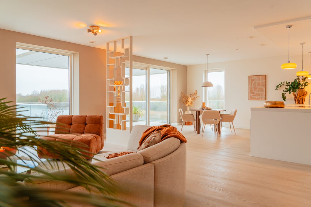 Luxury apartment with spectacular water views in Nesselande — 28